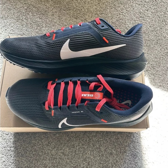 Nike Air Zoom Pegasus 40 Running Shoe. Chicago Bears theme size - Picture 10 of 12